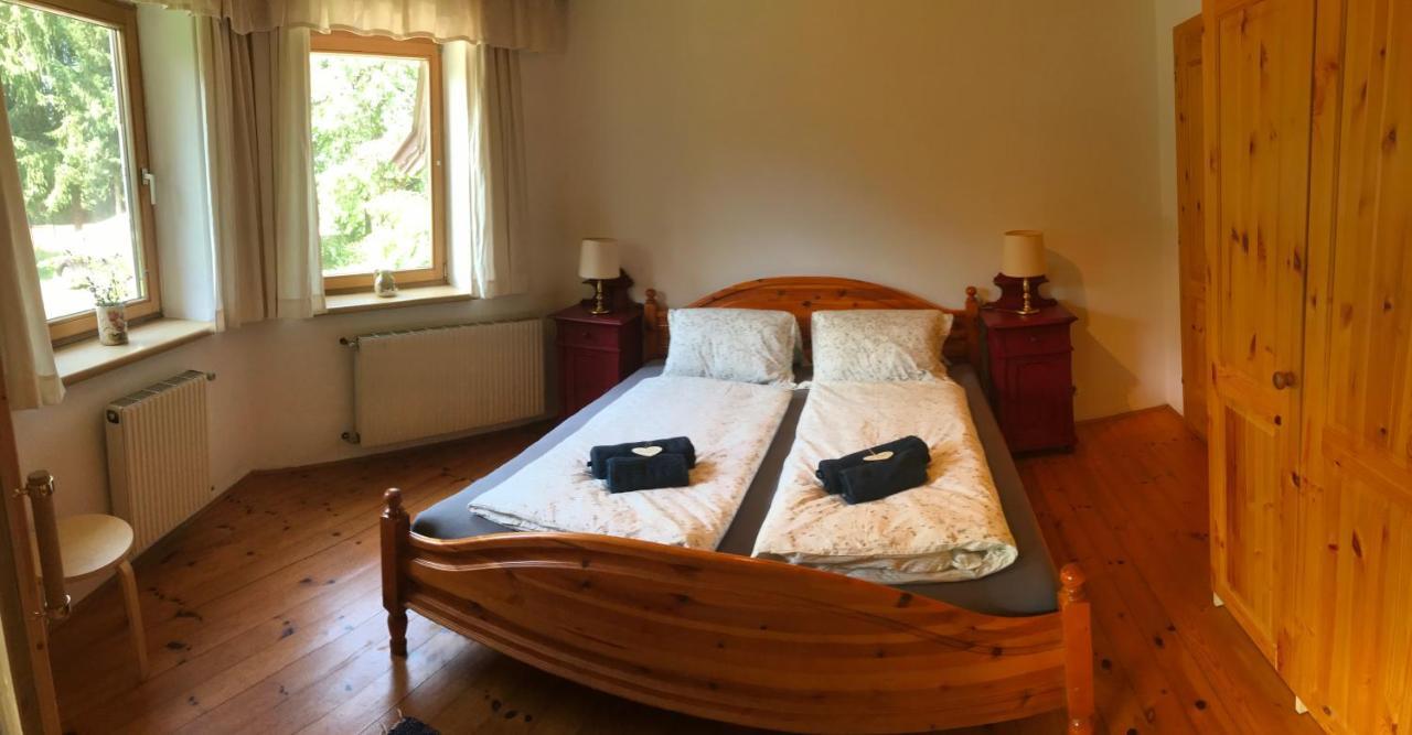 Apartmán Georgihof Im Park Unterburg am Klopeiner See Exteriér fotografie