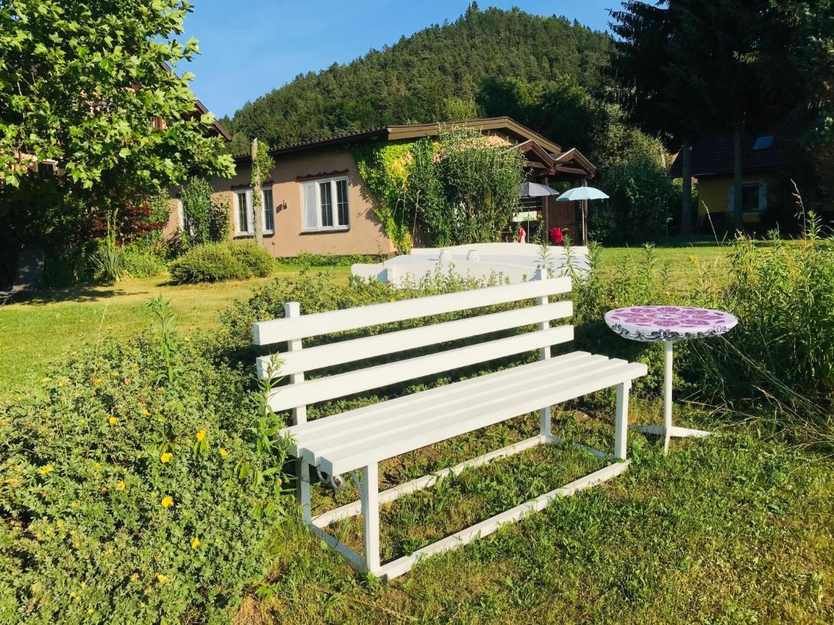 Apartmán Georgihof Im Park Unterburg am Klopeiner See Exteriér fotografie