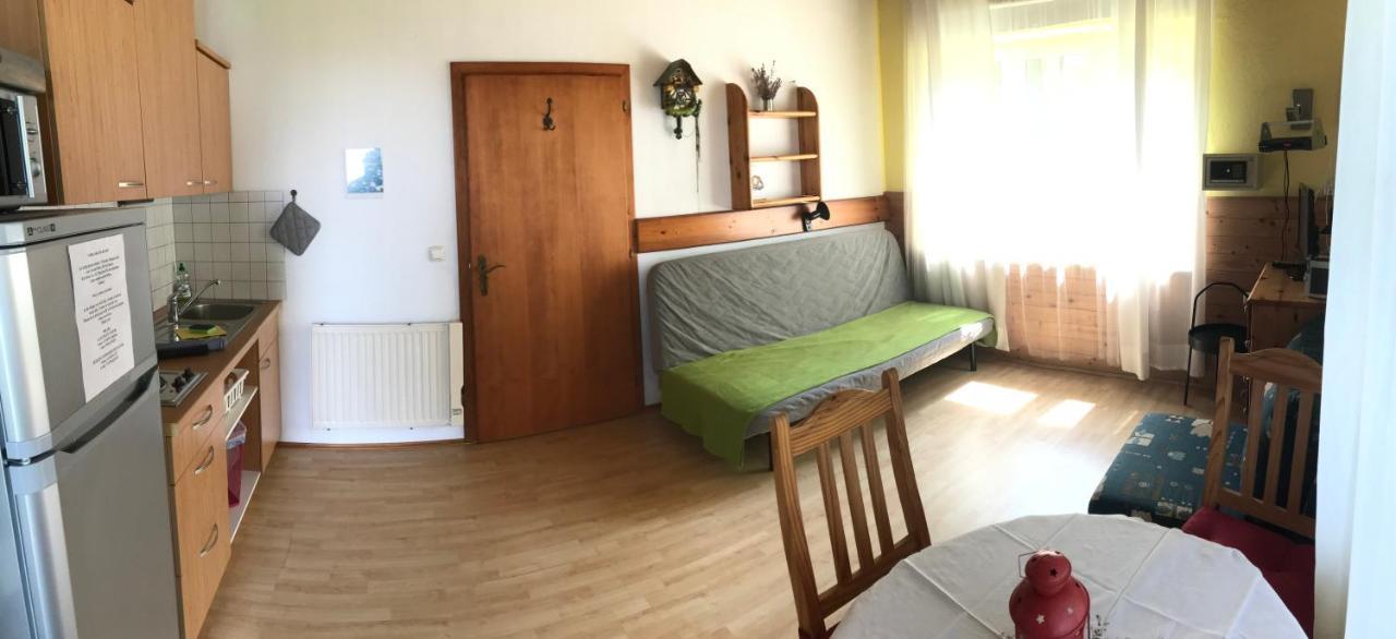 Apartmán Georgihof Im Park Unterburg am Klopeiner See Exteriér fotografie