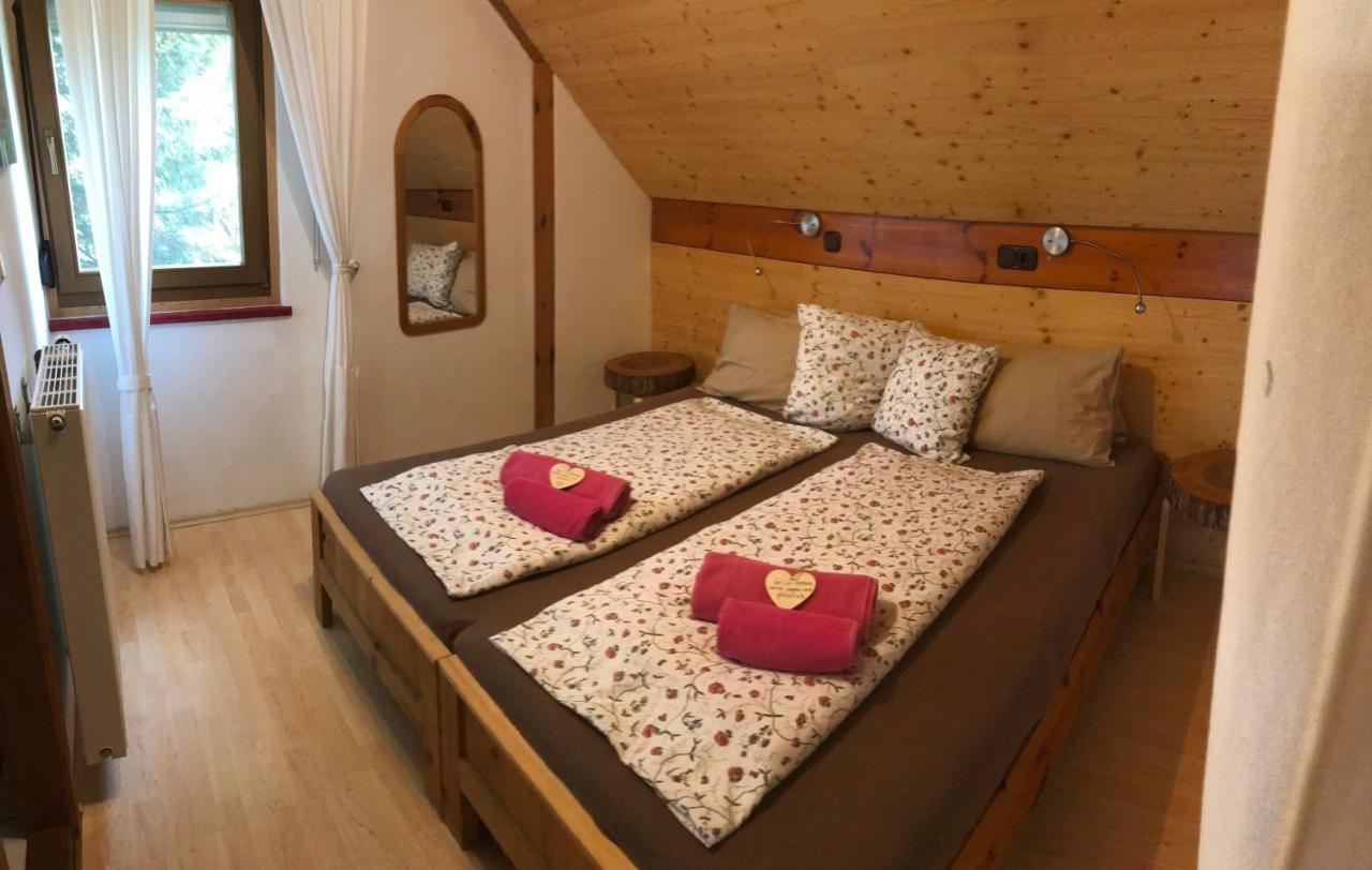 Apartmán Georgihof Im Park Unterburg am Klopeiner See Exteriér fotografie